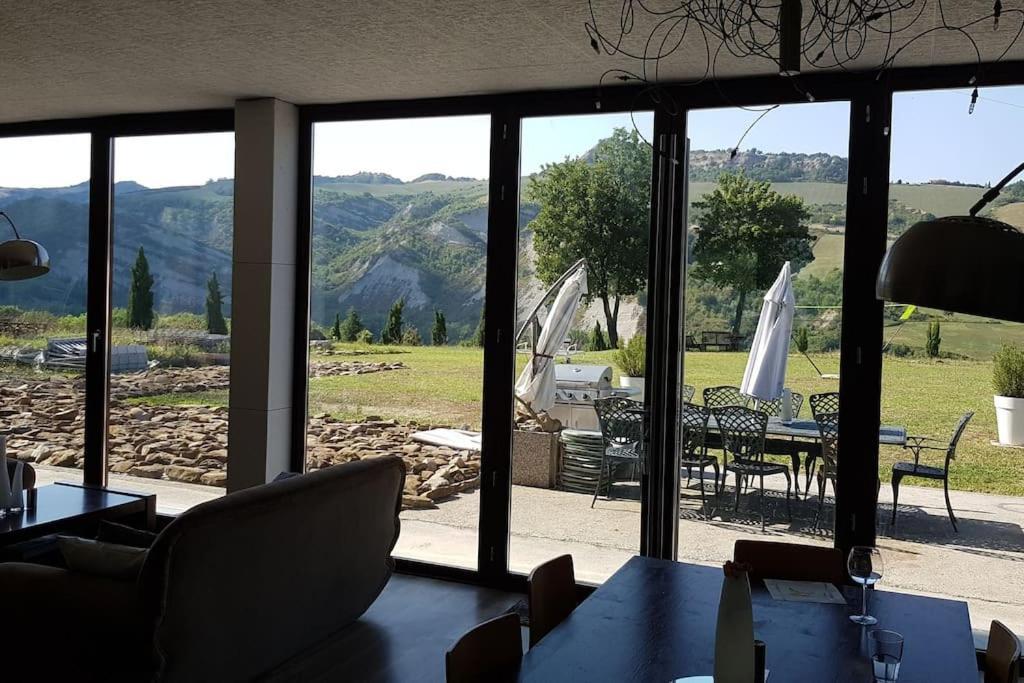 Villa Cristallo Private Apartment Fontanelice 外观 照片