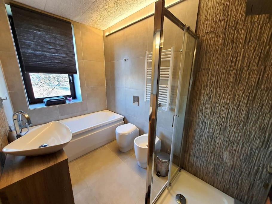 Villa Cristallo Private Apartment Fontanelice 外观 照片