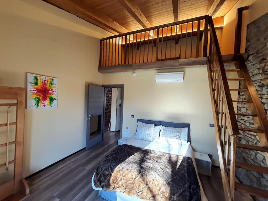 Villa Cristallo Private Apartment Fontanelice 外观 照片